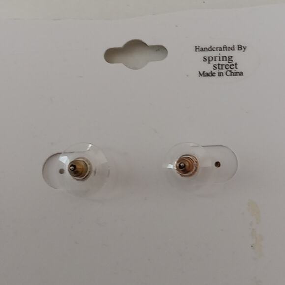 NWT Spring Street Women's pierced earrings. Custom Jewelry.  Dressy - Picture 3 of 3